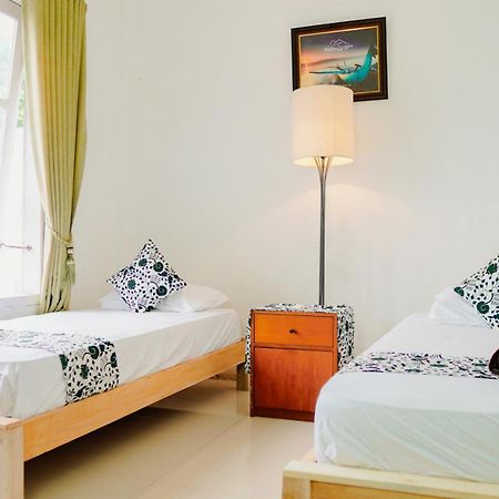 Dormitory Tourism Sritanjung Banyuwangi Banyuwangi  Εξωτερικό φωτογραφία