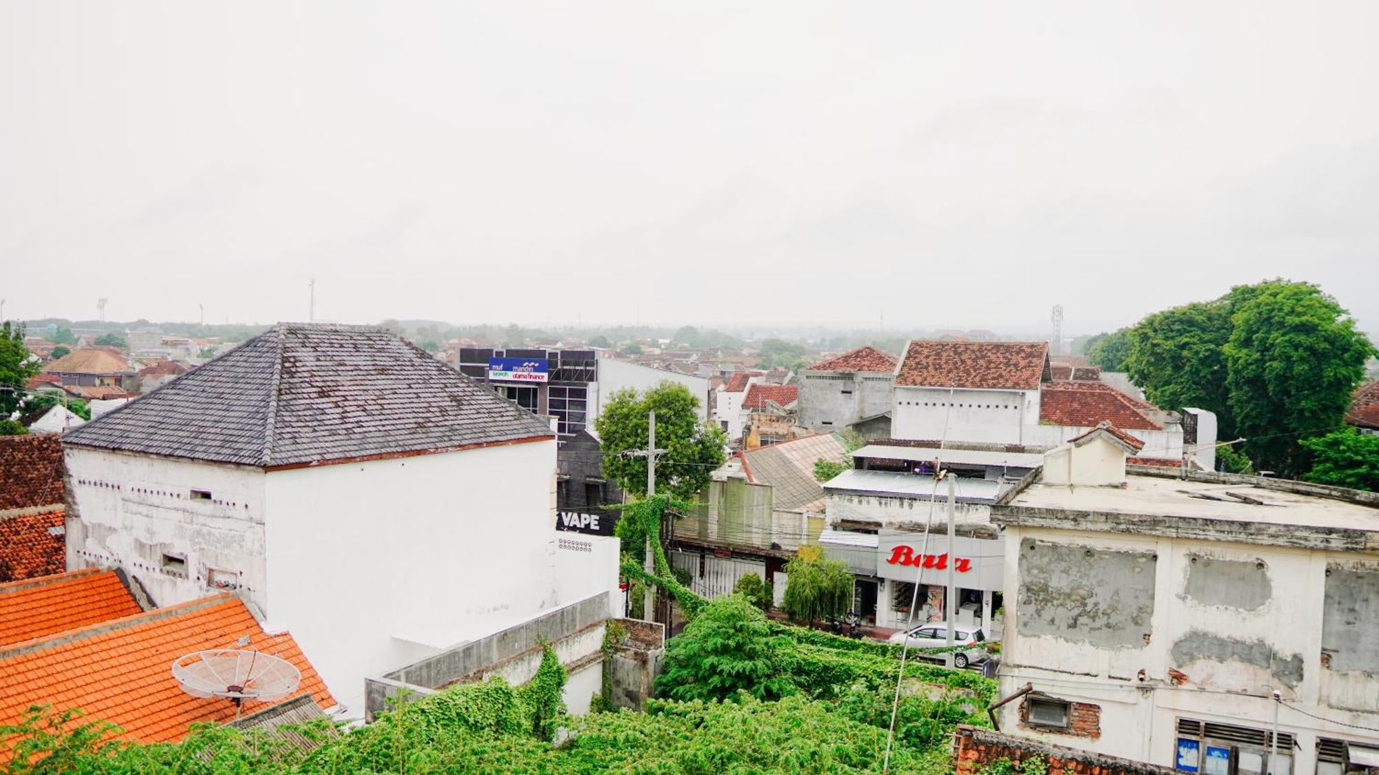 Dormitory Tourism Sritanjung Banyuwangi Banyuwangi  Εξωτερικό φωτογραφία