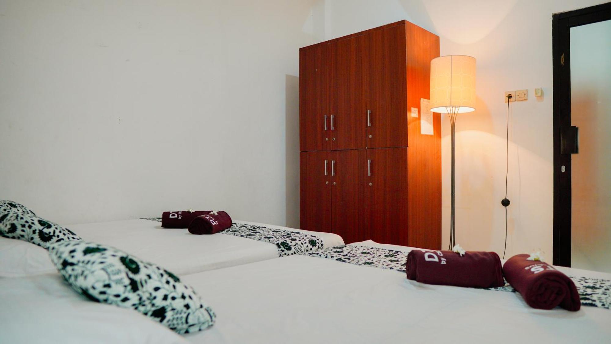 Dormitory Tourism Sritanjung Banyuwangi Banyuwangi  Εξωτερικό φωτογραφία