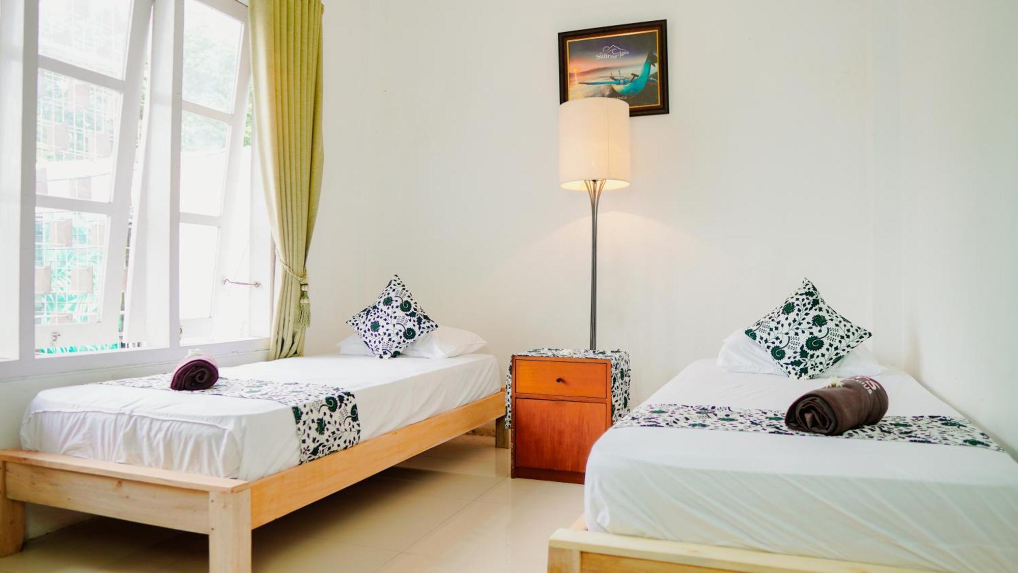 Dormitory Tourism Sritanjung Banyuwangi Banyuwangi  Εξωτερικό φωτογραφία