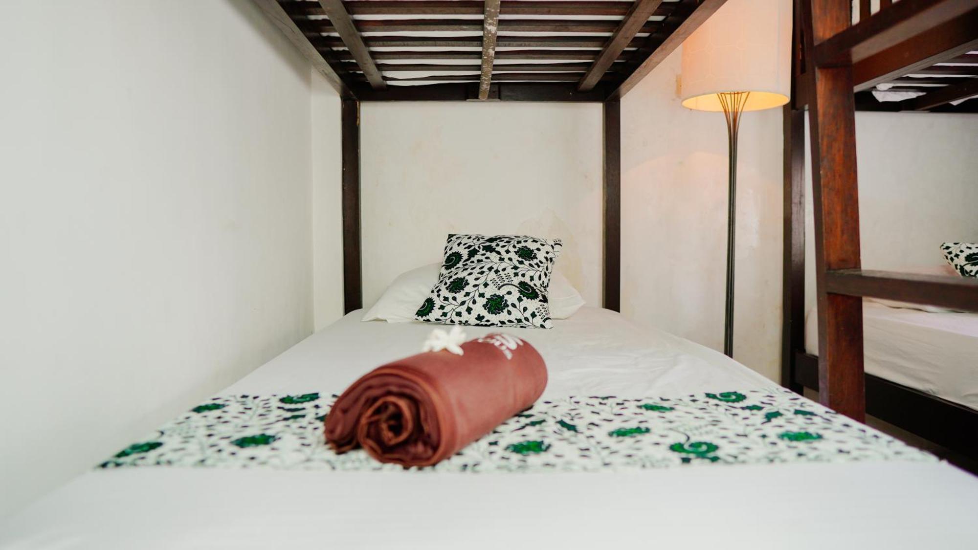 Dormitory Tourism Sritanjung Banyuwangi Banyuwangi  Εξωτερικό φωτογραφία